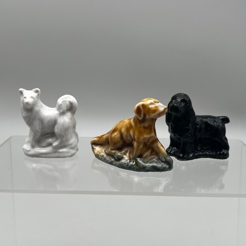 Wade whimsies ceramic dog - wade,