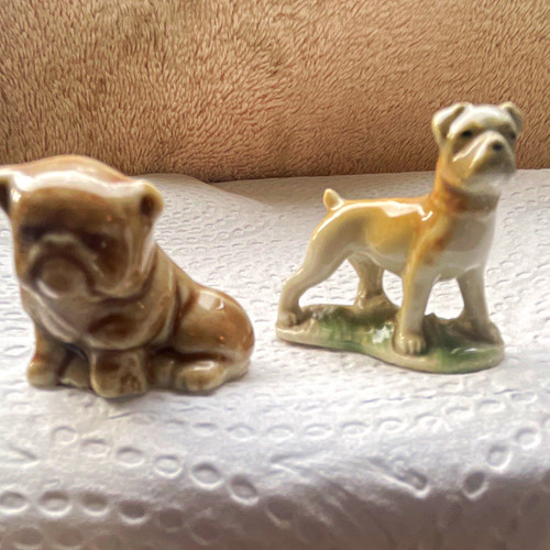 Wade porcelain dog figurines - dog,