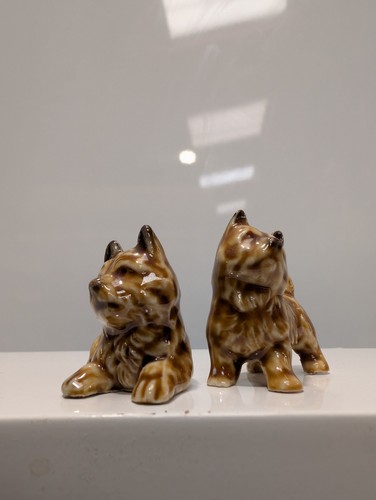 Vintage wade whimsies - vintage, cairn