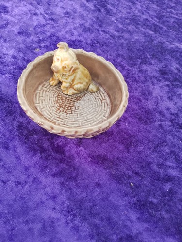 Wade dog basket - dog, ceramic