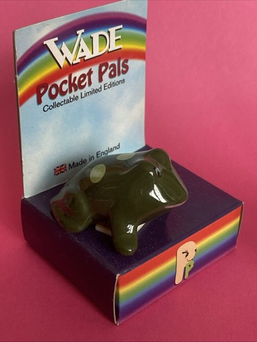 Wade whimsie pocket pals hip - wade,
